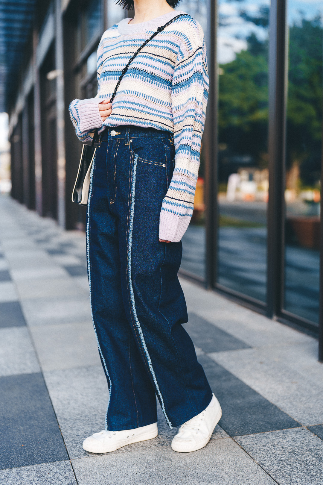 走過四季！中線流蘇牛仔褲(兩色-深藍)