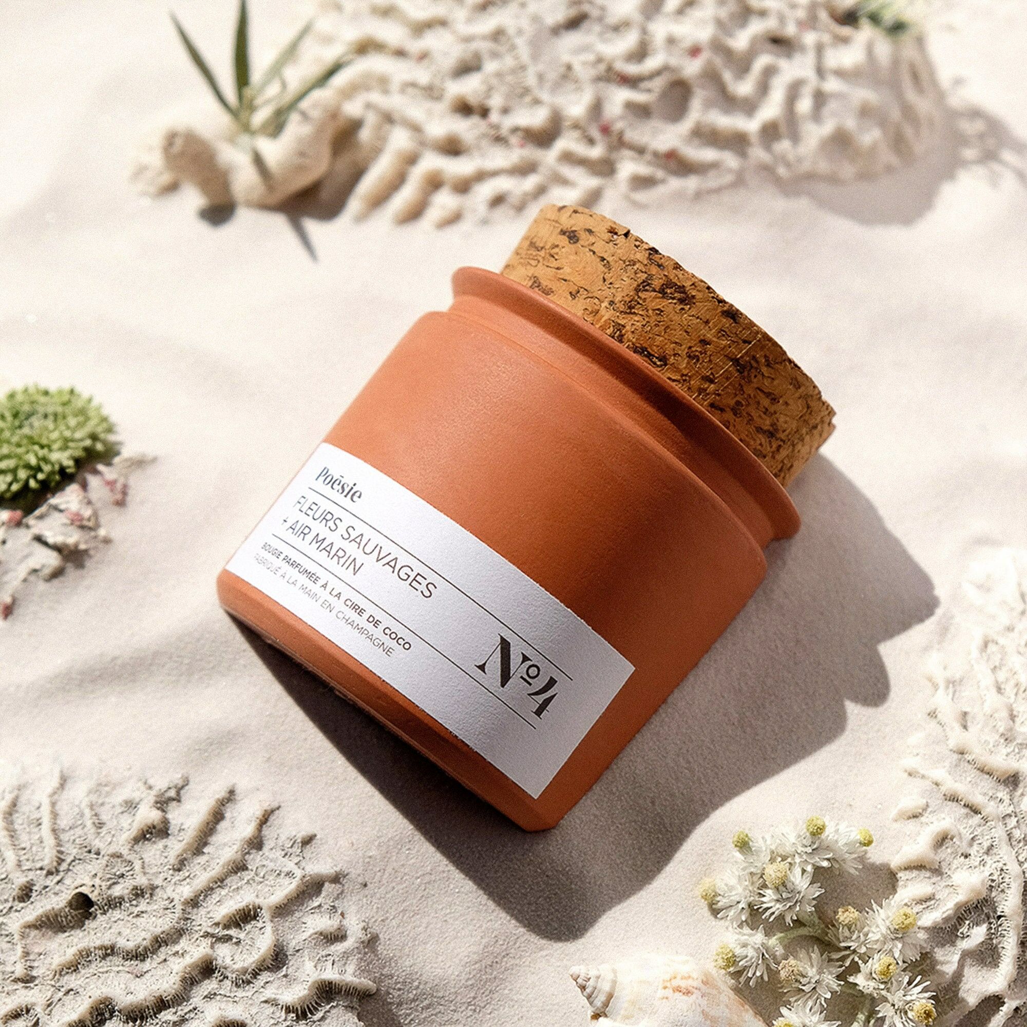 With Poēsie 赤土系列 4 號香－野花及空氣海洋－小