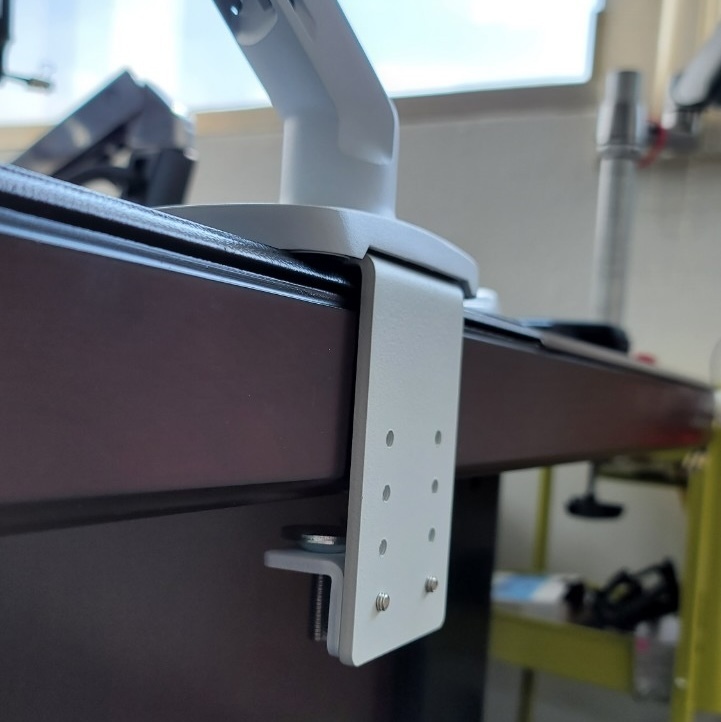 MXV Desktop Clamp Extension Plate