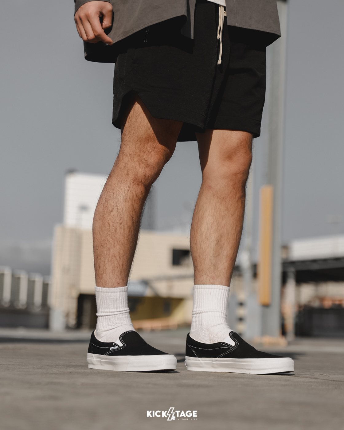 <特價商品，不退換>VANS SLIP-ON REISSUE 98 LX 黑白 經典款 基本款 帆布 懶人鞋 休閒鞋【VN000CSEBA2】