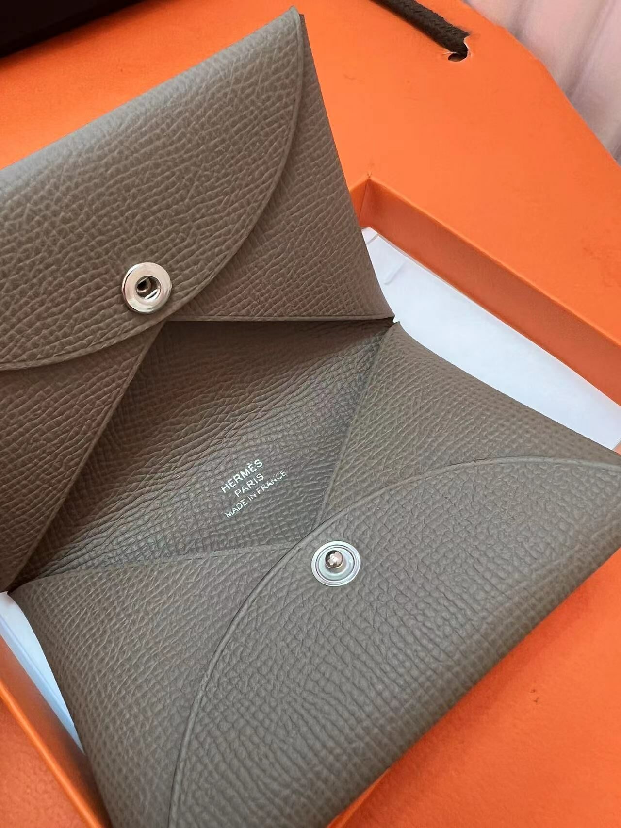 Hermes 大象灰卡包 -M