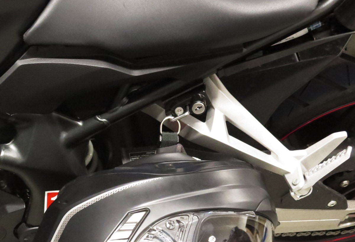 KITACO CBR250RR Helmet Lock