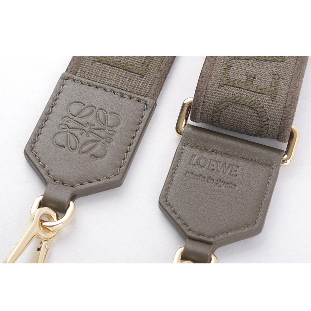 【LOEWE】Anagram 標誌緹花刺繡及小牛皮可調背帶(深卡其綠) C604T87X20 3969