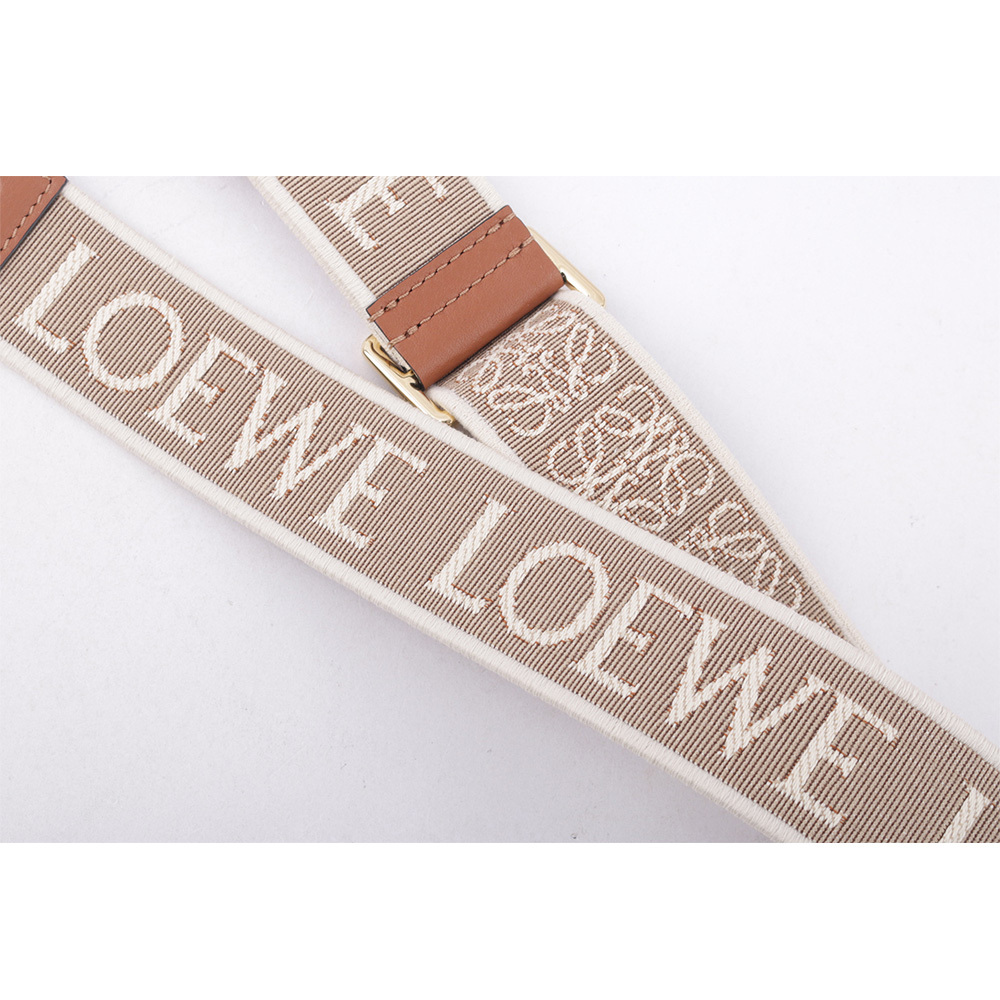 【LOEWE】Anagram 雙面標誌緹花刺繡及小牛皮可調背帶(自然色/焦糖色) C886T90X01 2435