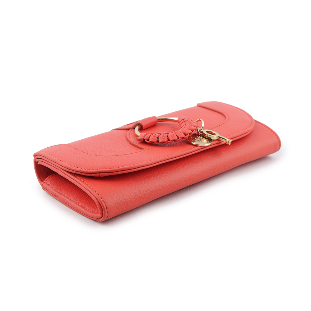 【SEE BY CHLOE】HANA系列壓釦翻蓋長夾(粉橘色) CHS24SP761E05839