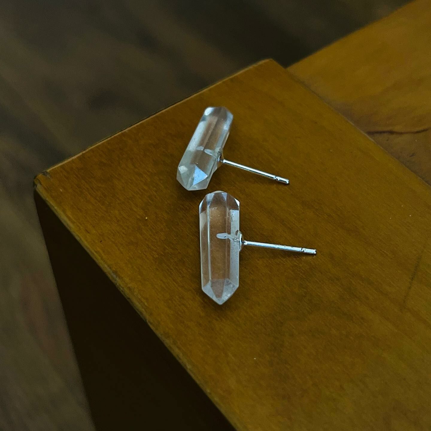 [原石] 白水晶雙尖 925銀耳環