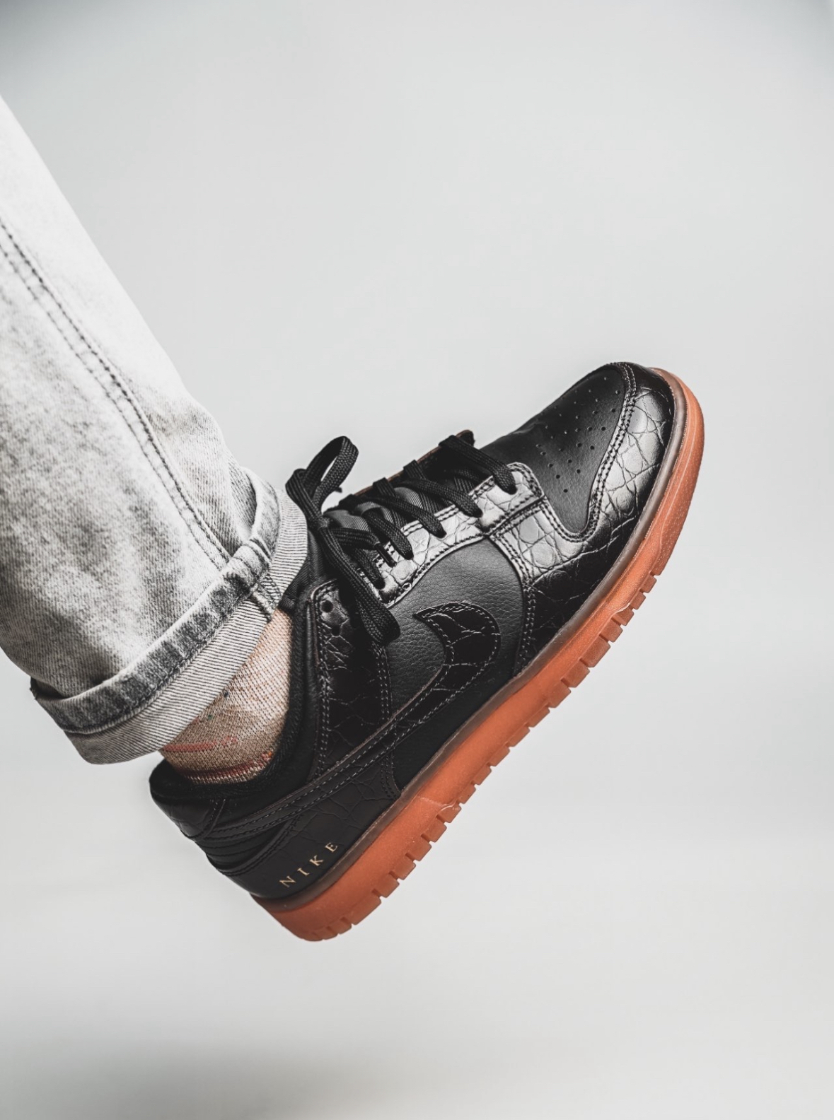 【APAIR】預購 Nike Dunk Velvet Brown and Black 鱷魚皮 DV1024-010