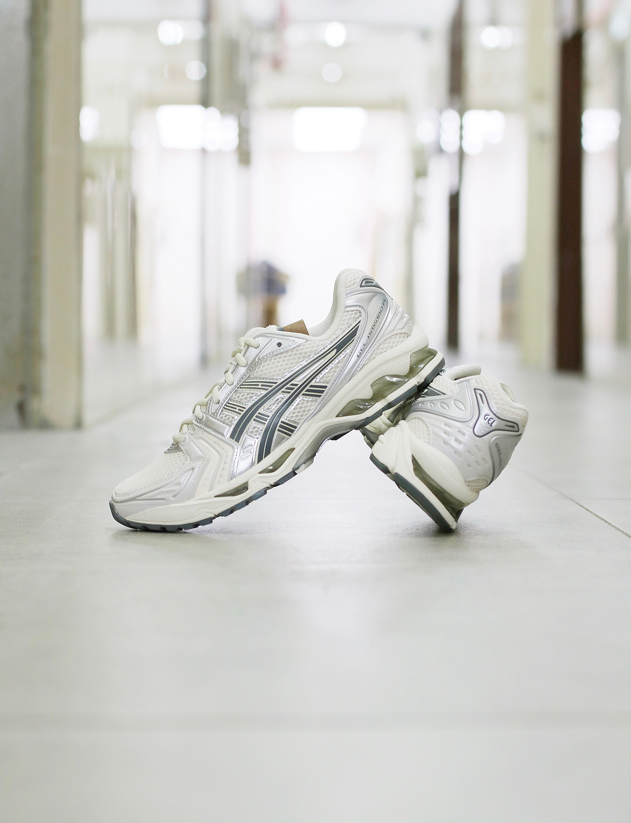 ASICS GEL-KAYANO 14 DARK PEWTER 米白銀綠色