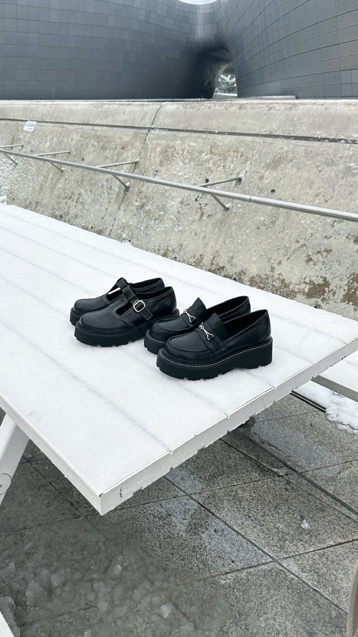 A0101｜店主自留！超高質銀扣明線丁字小皮鞋 #2050