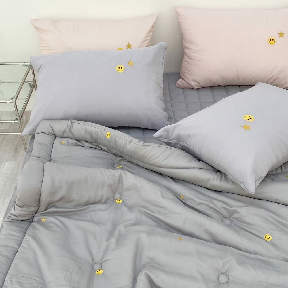 KQ2402 星星哈哈笑刺繡莫代爾