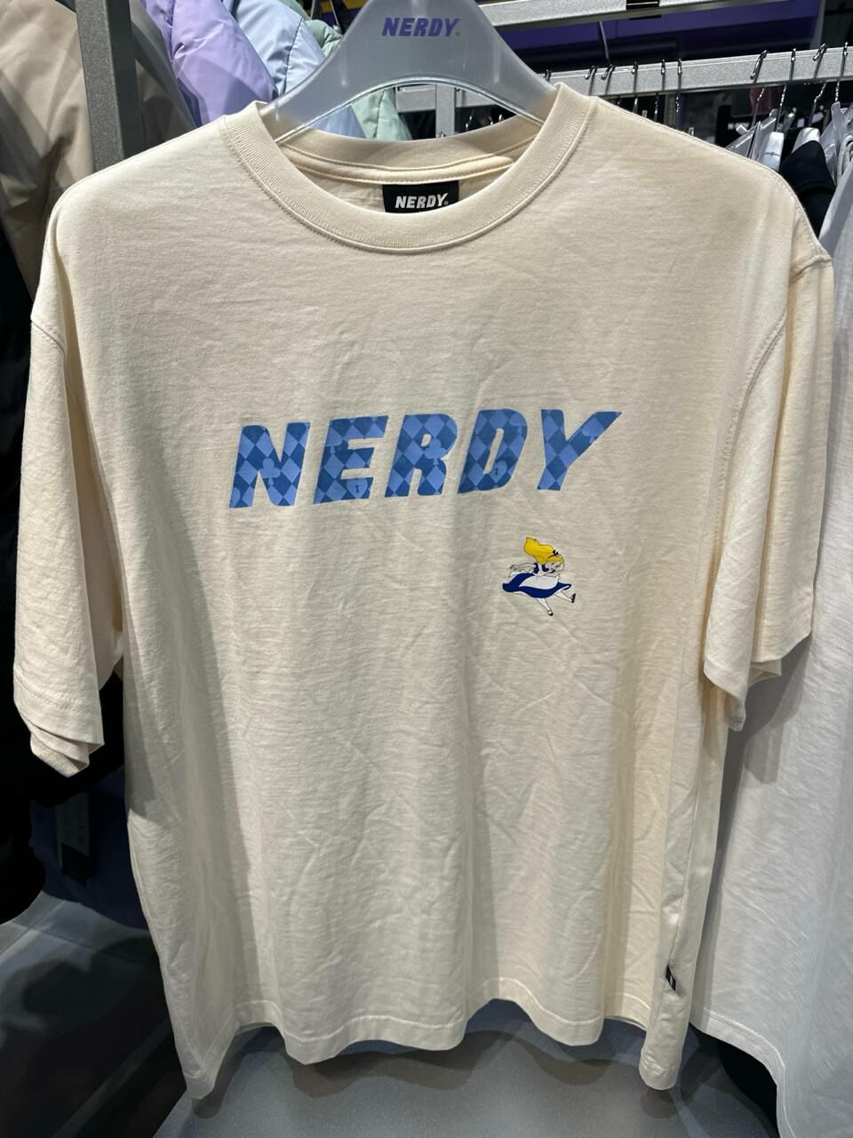 さらに100円引き◆NERDY◆Disney X Nerdy Halftone Short Sleeve MUSINSA | NERDY Disney X Nerdy 4 Cut Short Sleeve T-Shirt