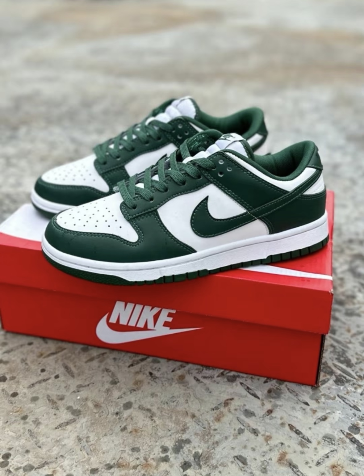 Nike Dunk Low 白綠 墨綠色  皮革 大童款 CW1590-102/預購