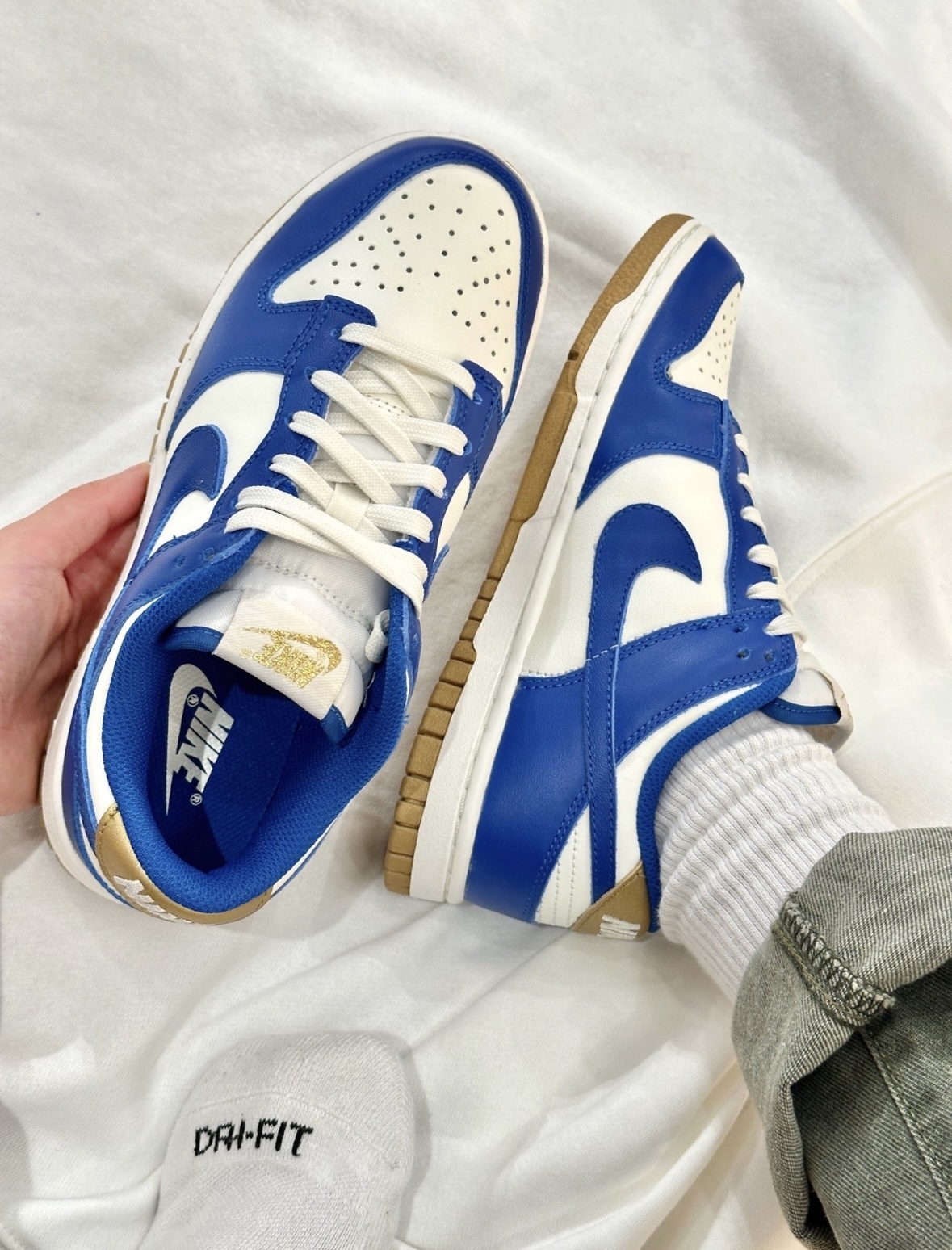 Nike Dunk Low 藍白金 皮革 焦糖底 金尾 FB7173-141/預購