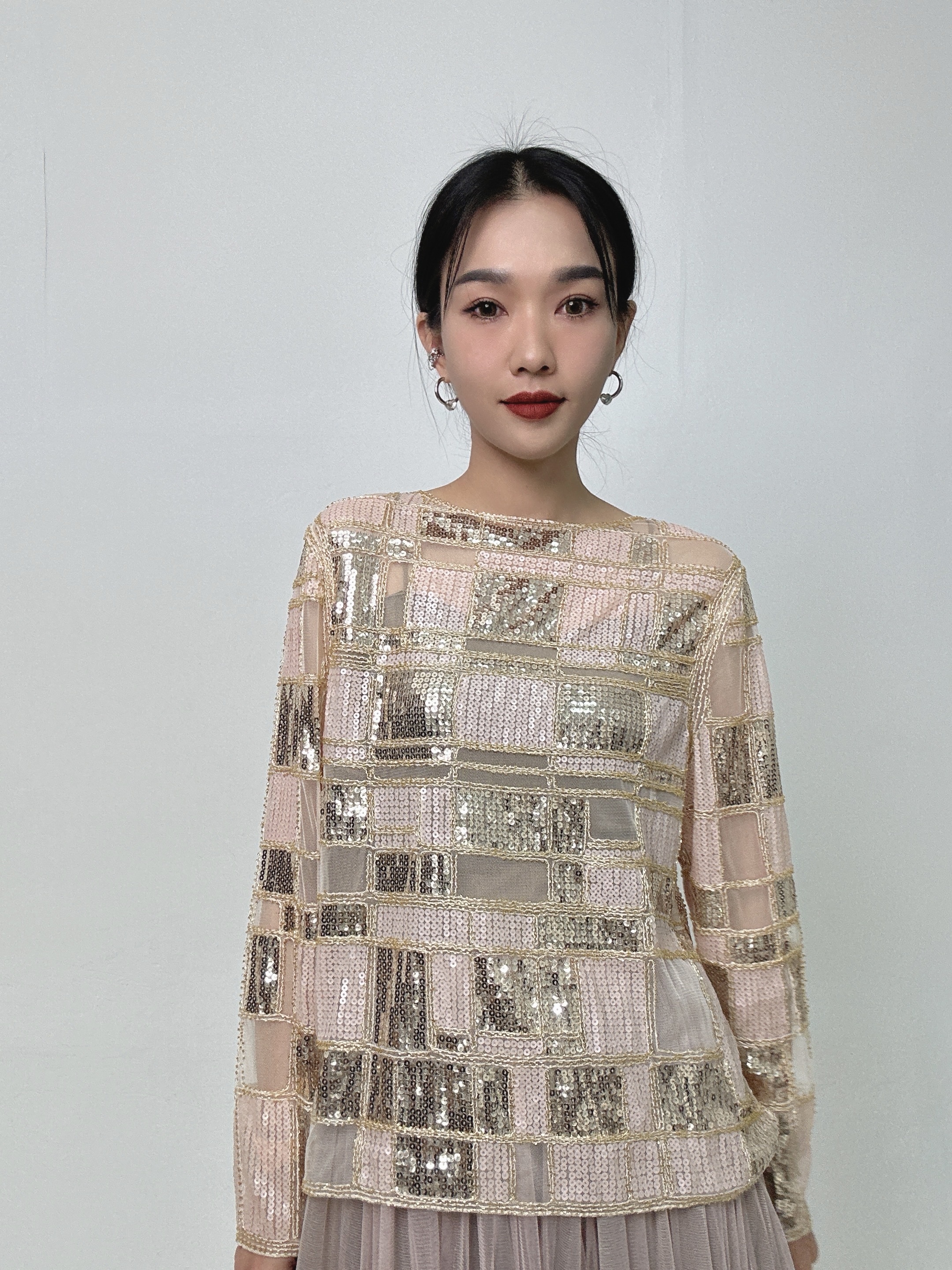 混色格仔珠片網紗上衣（現貨款式）