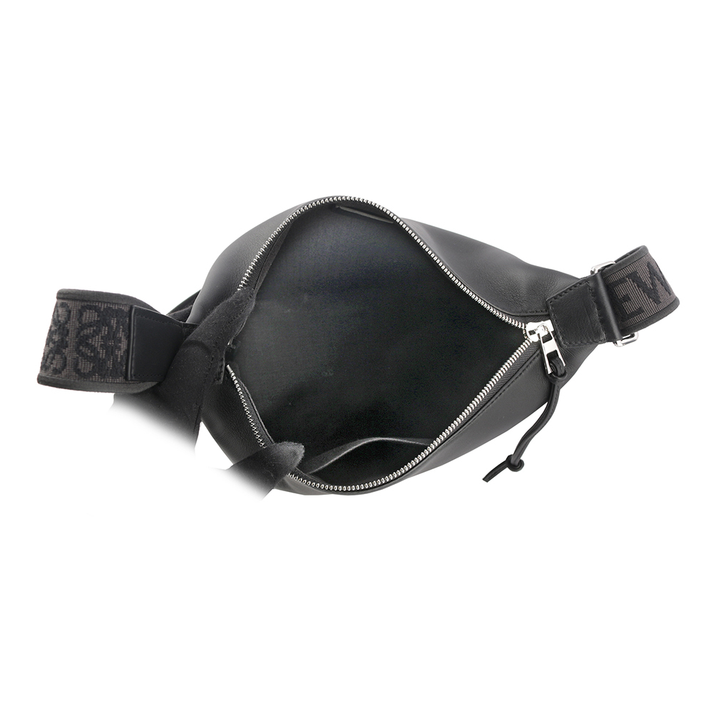 【LOEWE】Cubi 柔軟小牛皮緹花織布背帶斜背包(黑色) B906Q63X04 1100