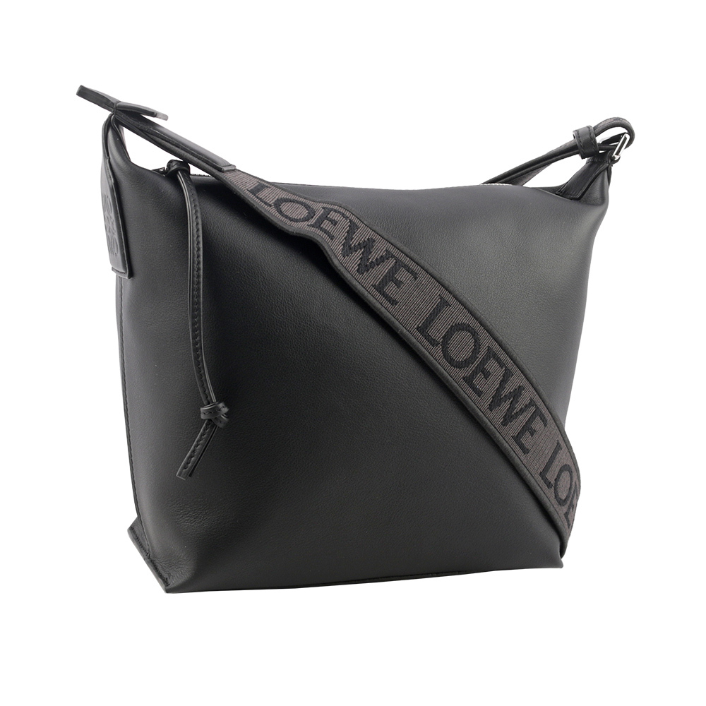 【LOEWE】Cubi 柔軟小牛皮緹花織布背帶斜背包(黑色) B906Q63X04 1100