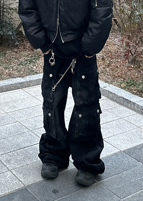 套筒式帶兜黑色牛仔褲