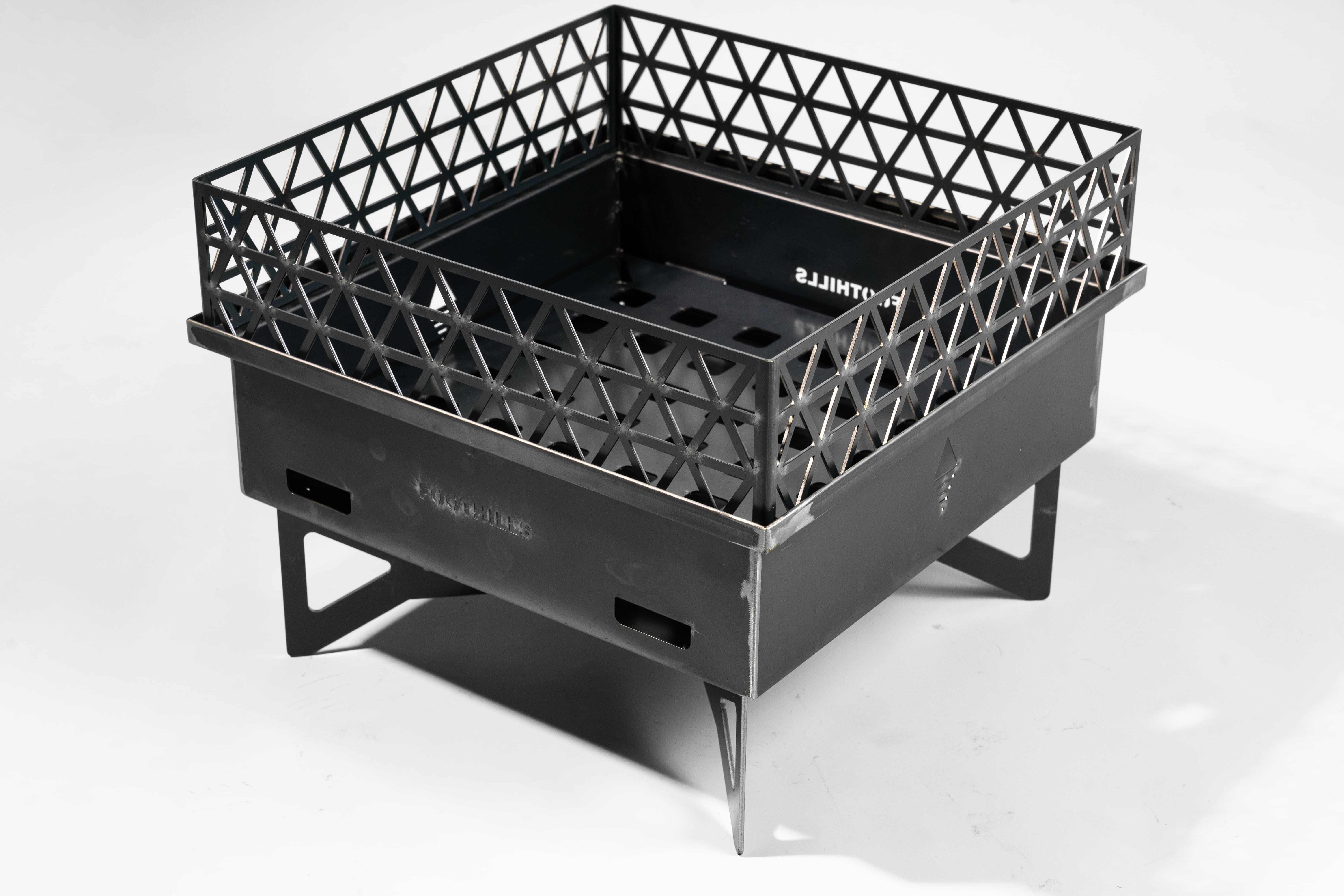 【FOOTHILLS 山麓】焚火台(含收納袋)