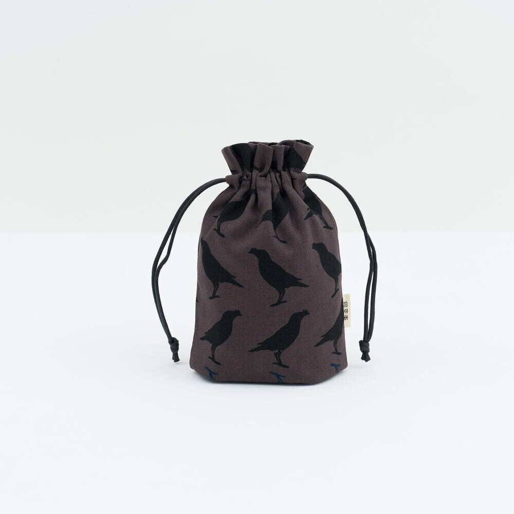 束口小物袋/台灣八哥5號/工匠灰黑