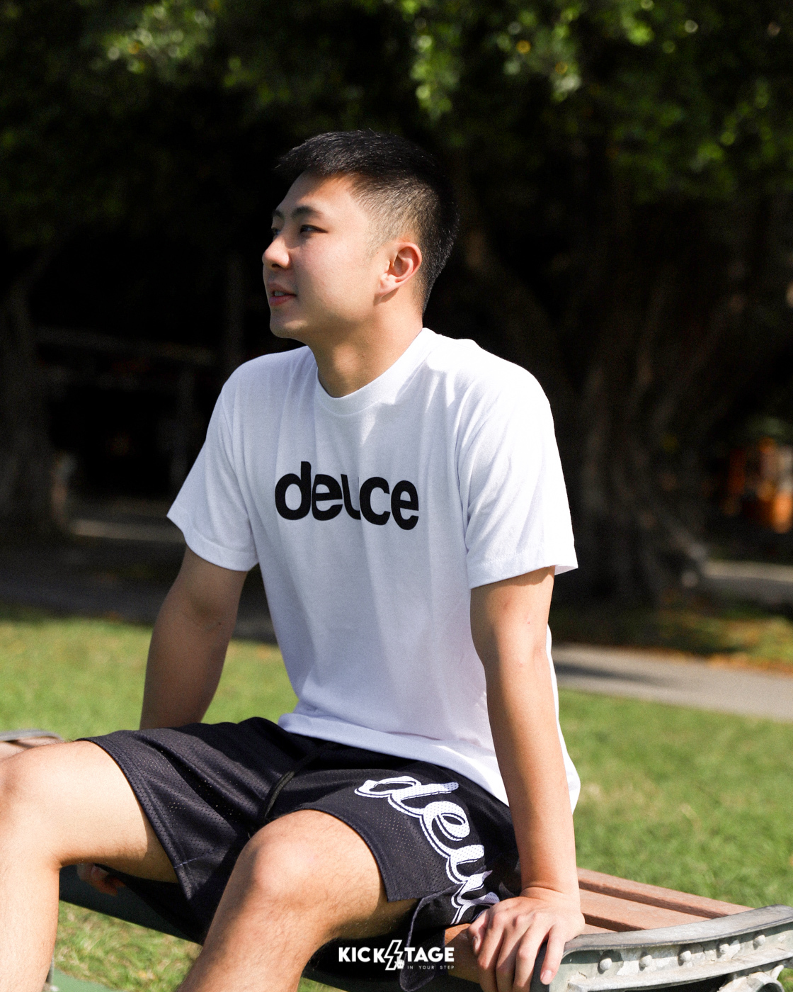 [售出無退換]男女款 Deuce Brand Logo Tee 黑 白 灰 胸前大LOGO 休閒 短袖 短T【DE017】ABshorts