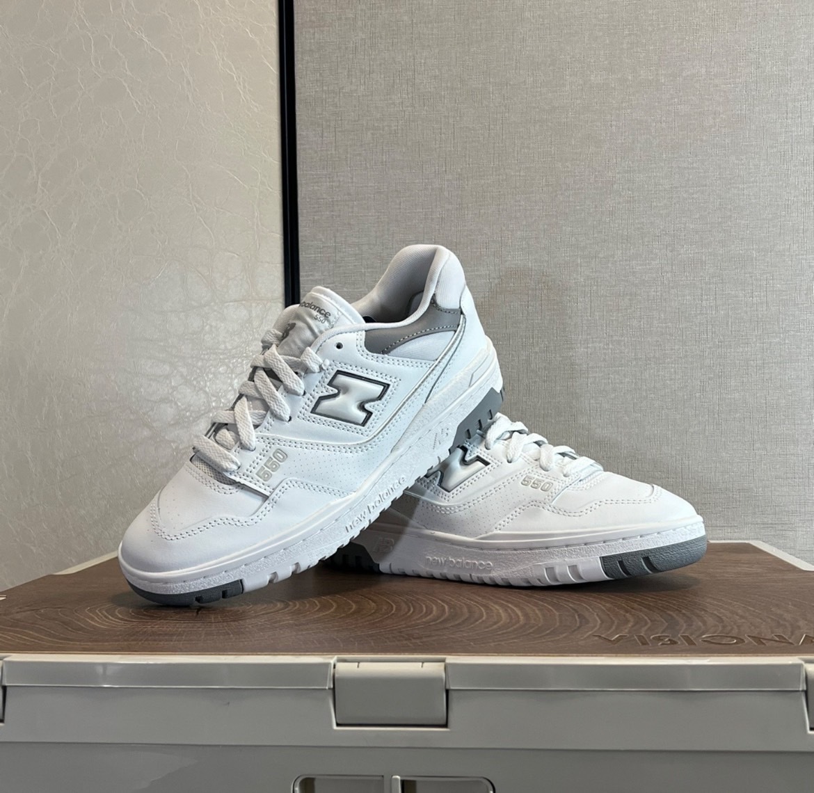KTQ STORE ‧ New Balance 550 "White Grey Cream" 銀雲灰白 BB550SWA