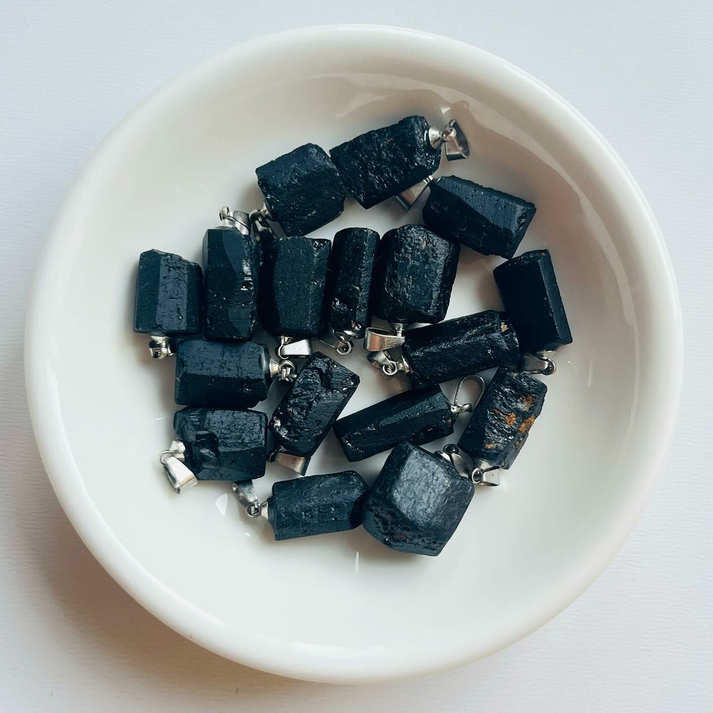 [原石] 黑碧璽 原礦吊墜