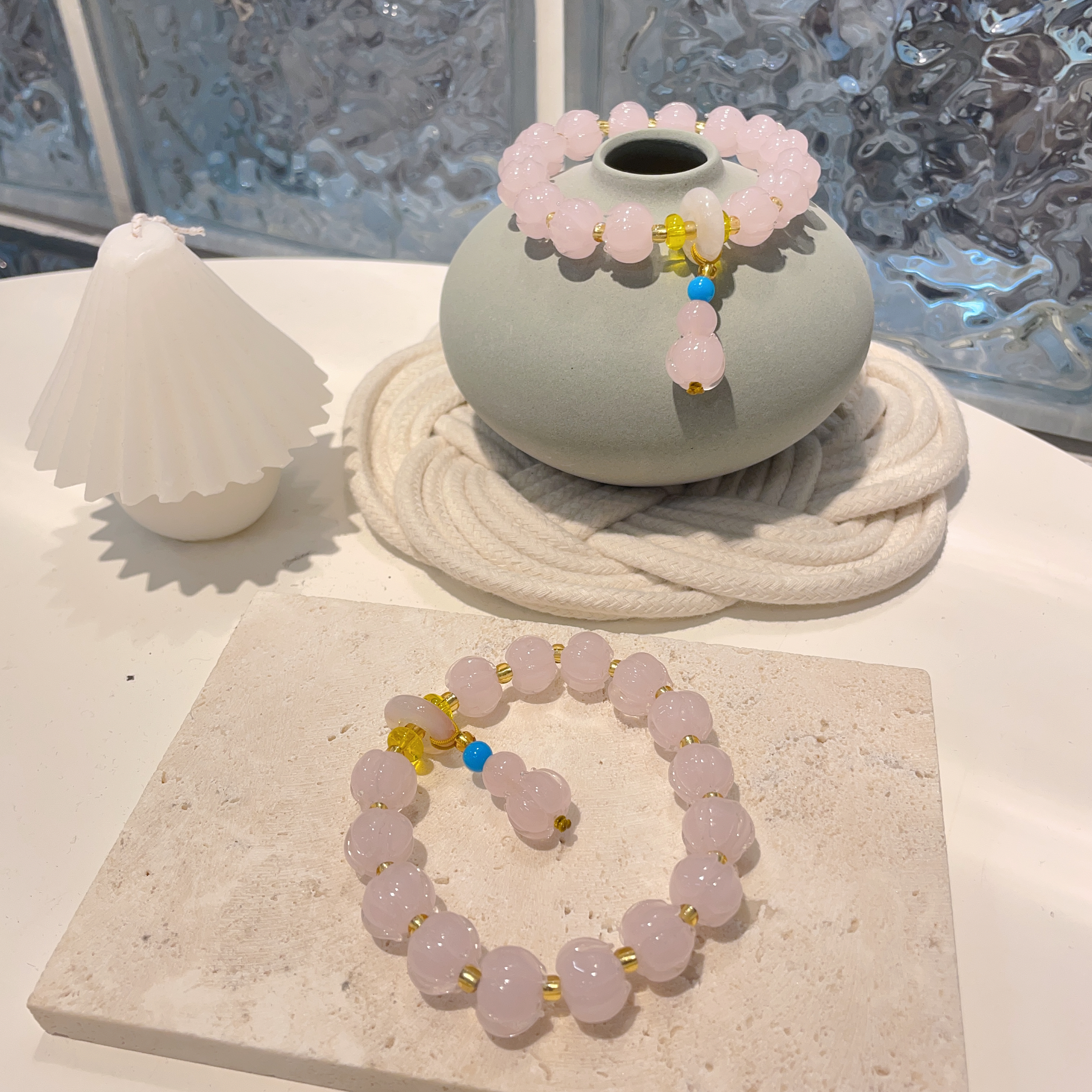 胭脂雪蓮花琉璃手串