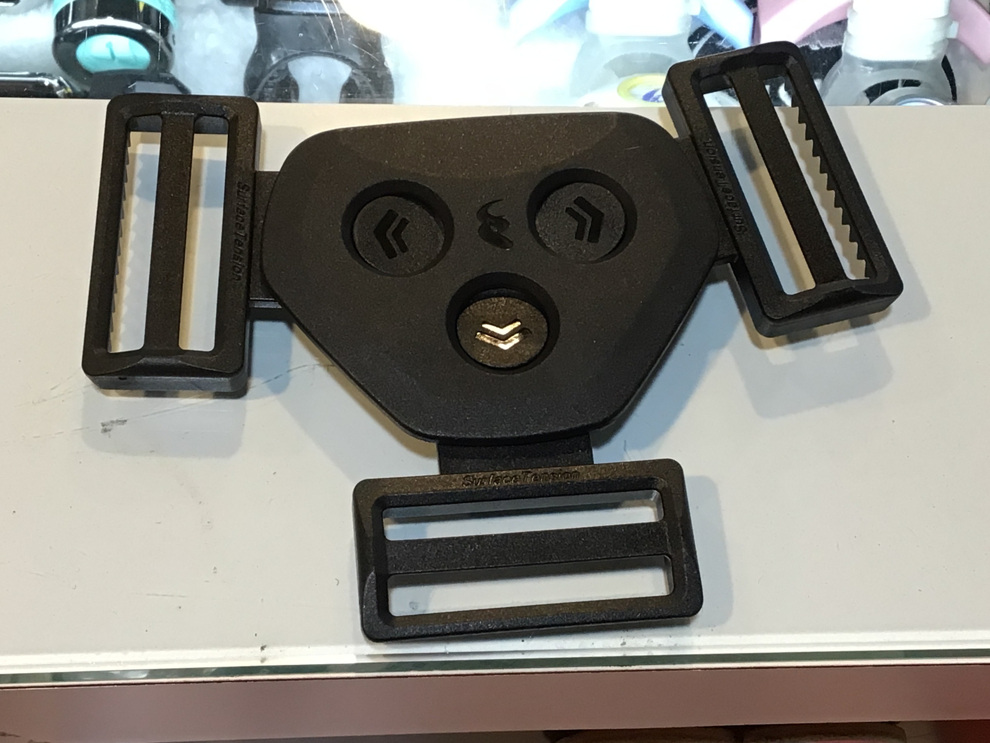 Infinity 三向扣$2500- 單買一個快扣850
