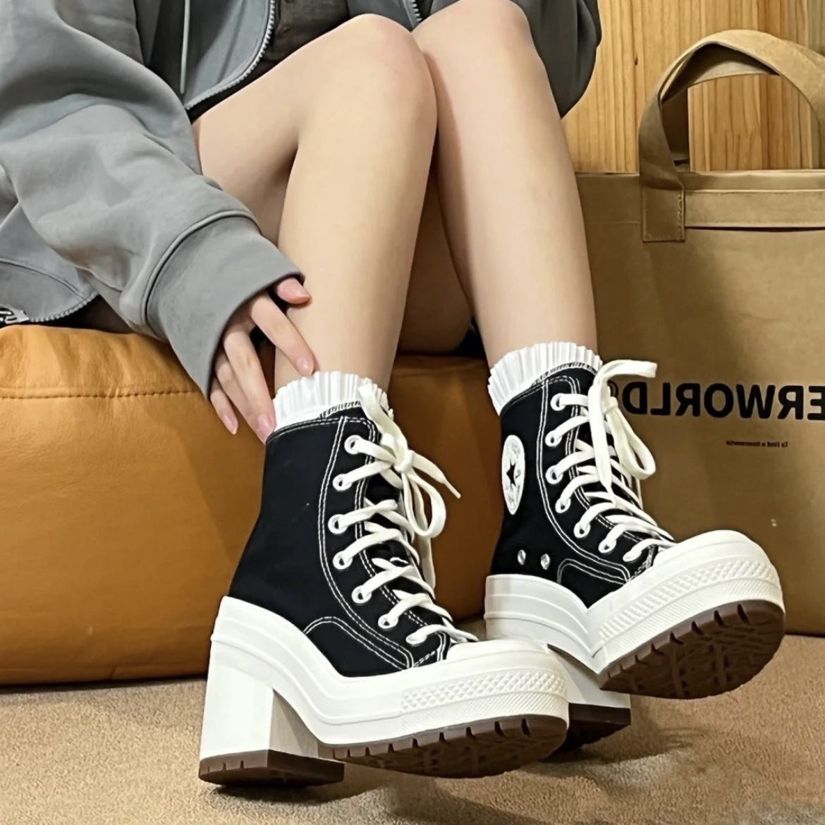 Converse Chuck 70 De Luxe Heel 黑/白 厚底跟鞋 奶油底 帆布 增高