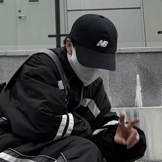 <快速出貨>New Balance 奶茶/墨綠/黑/白/淺粉/卡其 鴨舌帽 可調式帽圍 NB 情侶款