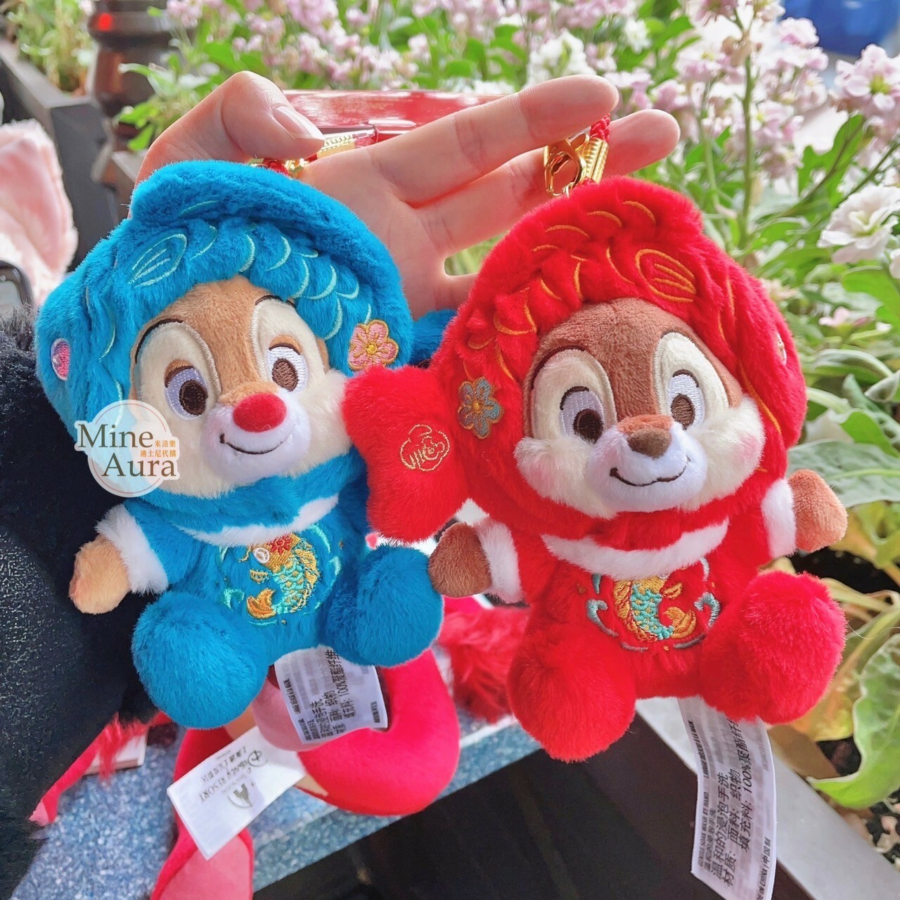 (限時特價) 2024 新春限定 奇奇蒂蒂 Chip 'n Dale 錦鯉造型 絨毛 鑰匙圈 吊飾 -上海迪士尼樂園