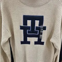 [S] TOMMY HILFIGER EMBROIDERED TH LOGO KNITTED PULLOVER,LIGHT BEIGE, 76J4402-280 (STH566)