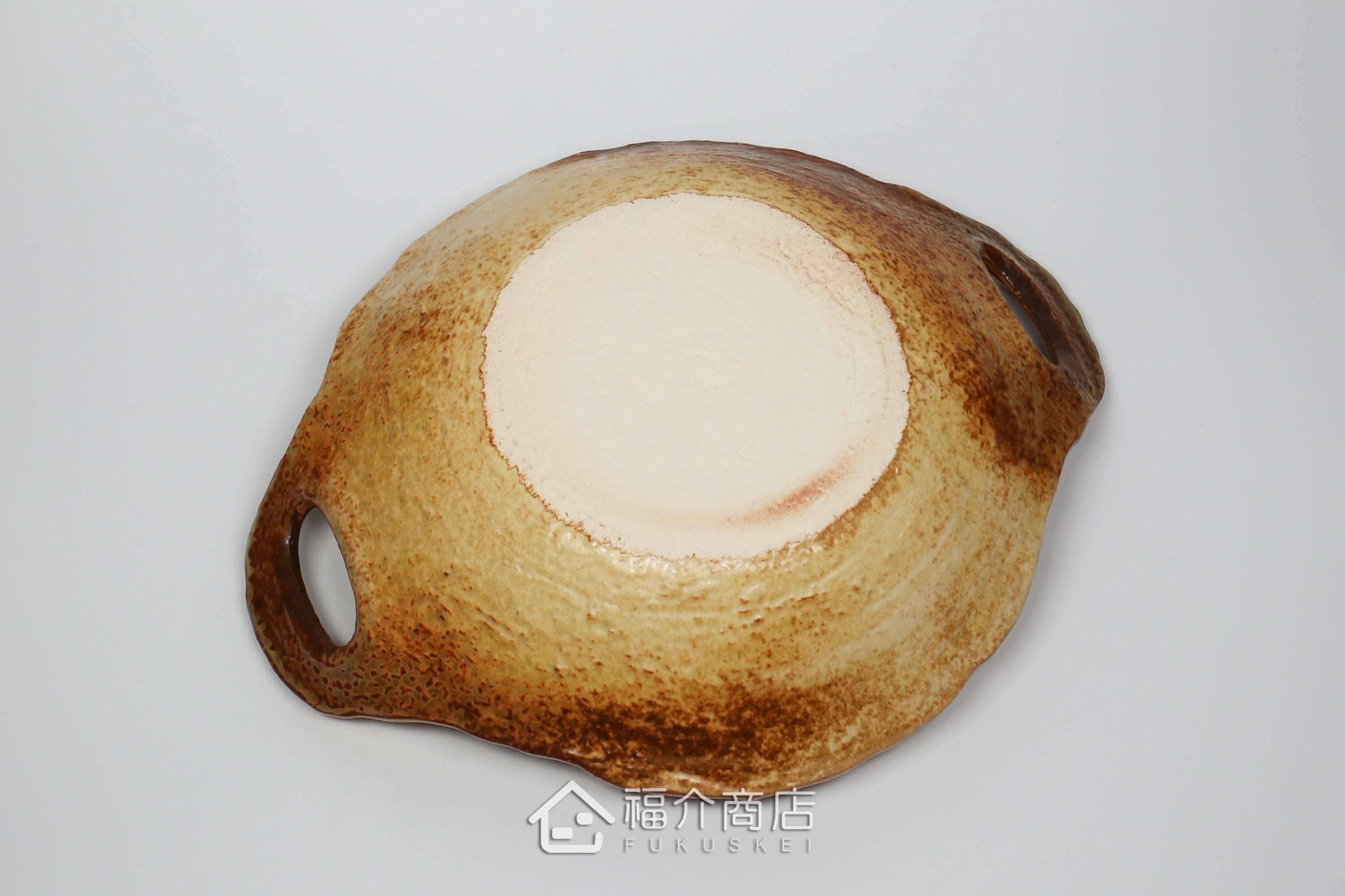 可以直火加熱烹調做煎肉、大阪燒、海鮮料理的耐熱陶盤