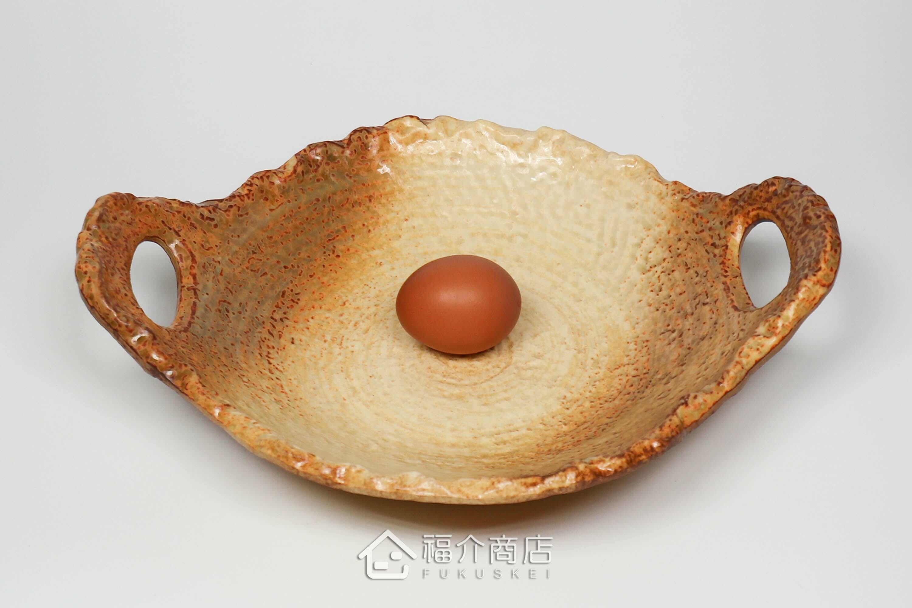 可以直火加熱烹調做煎肉、大阪燒、海鮮料理的耐熱陶盤