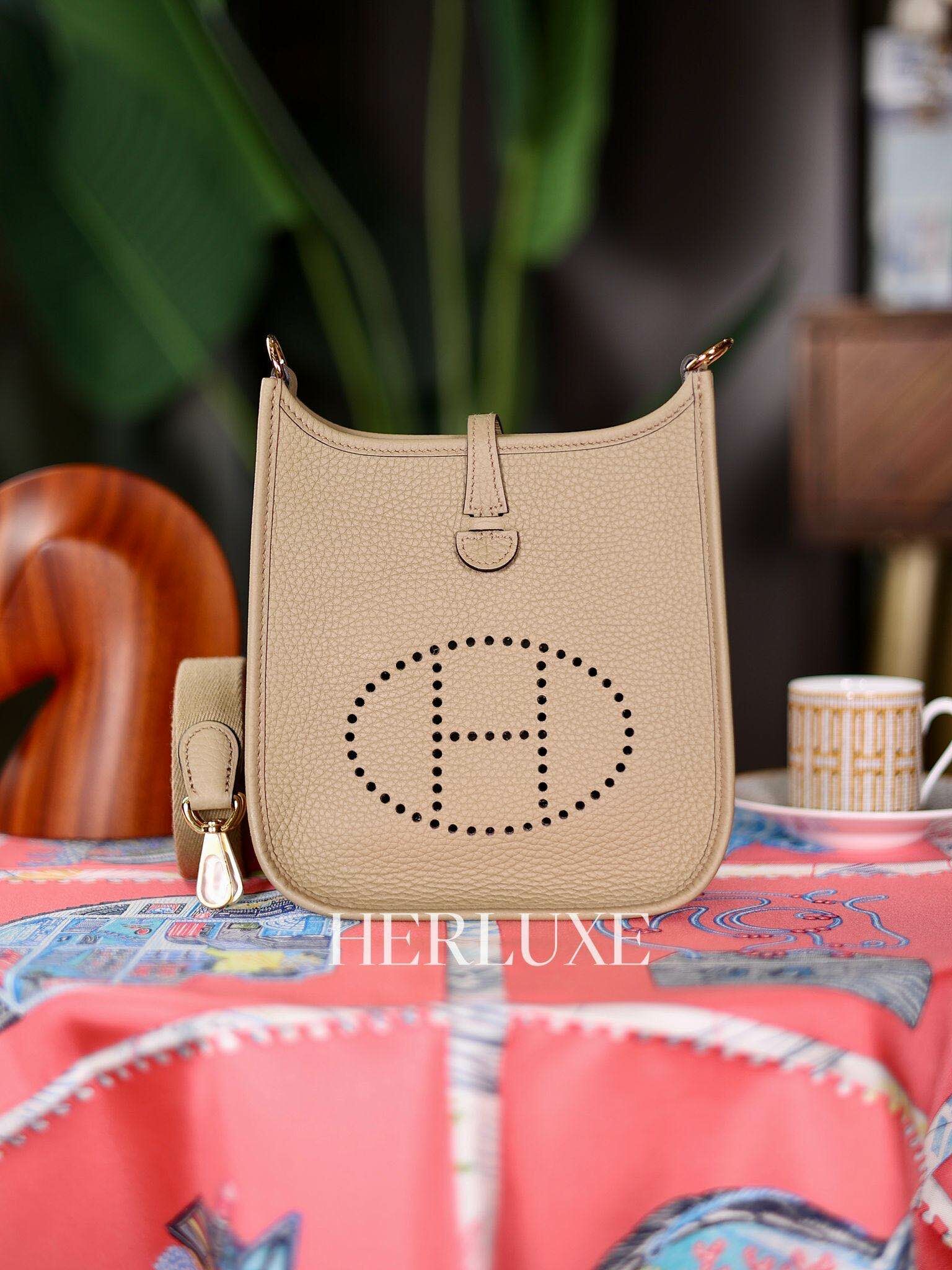Evelyne mini 8Q beige marfa cc tc k (一代：肩帶長105cm)