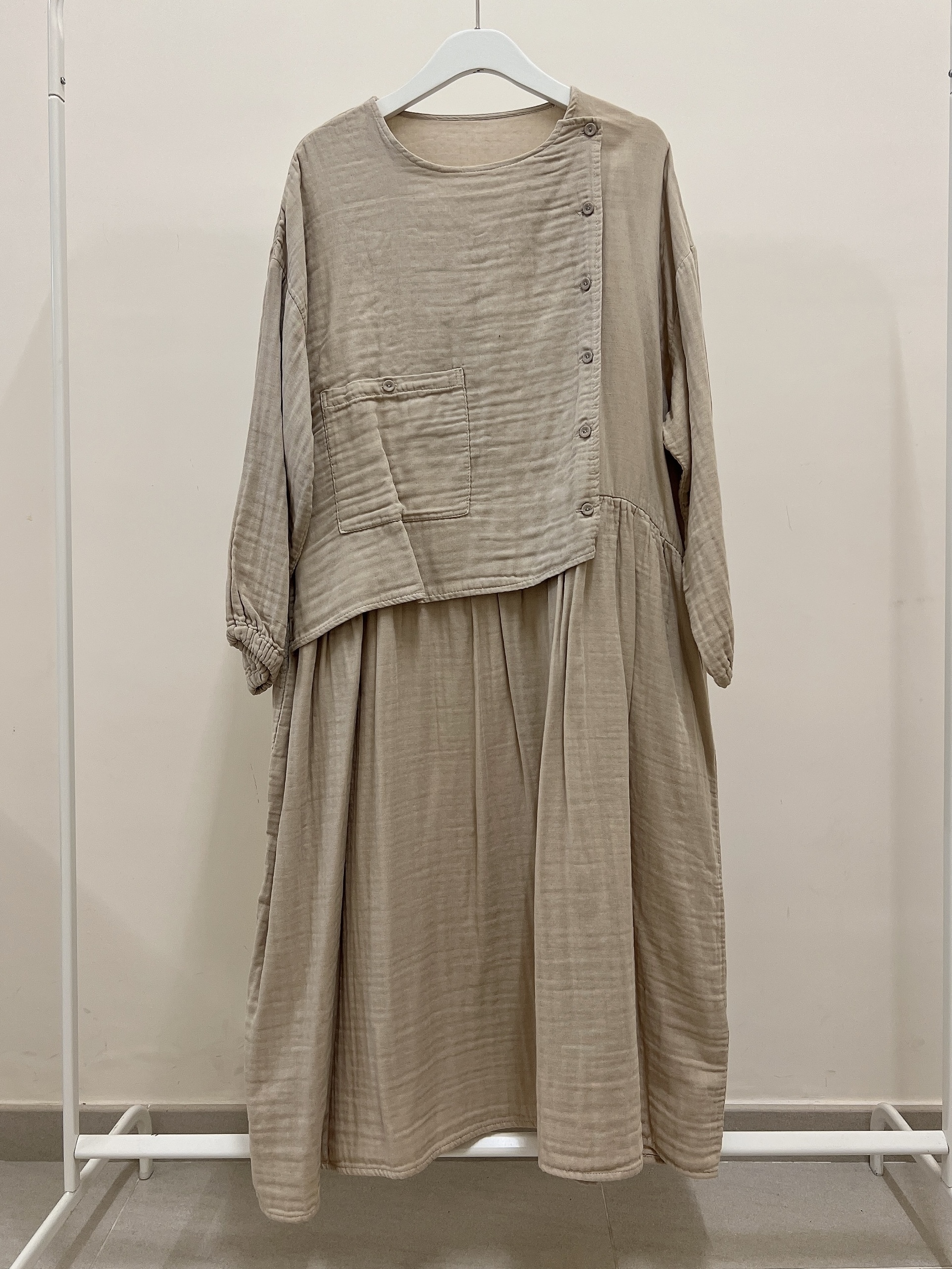 現貨 | B B 棉側鈕長袖 O P S