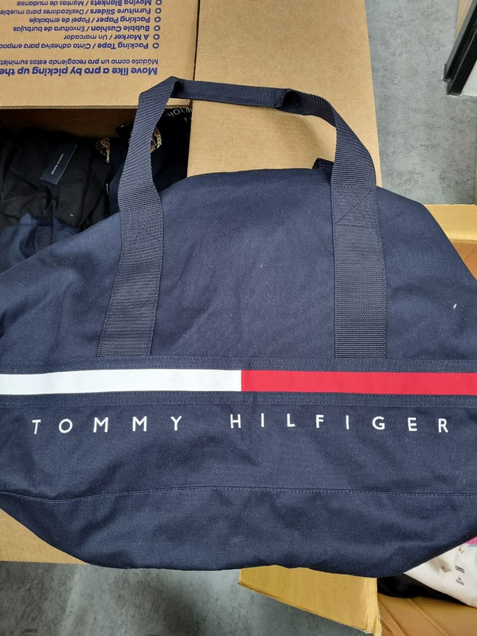 [S] TOMMY HILFIGER DUFFLE BAG SMALL, 631620074265 (STH595)