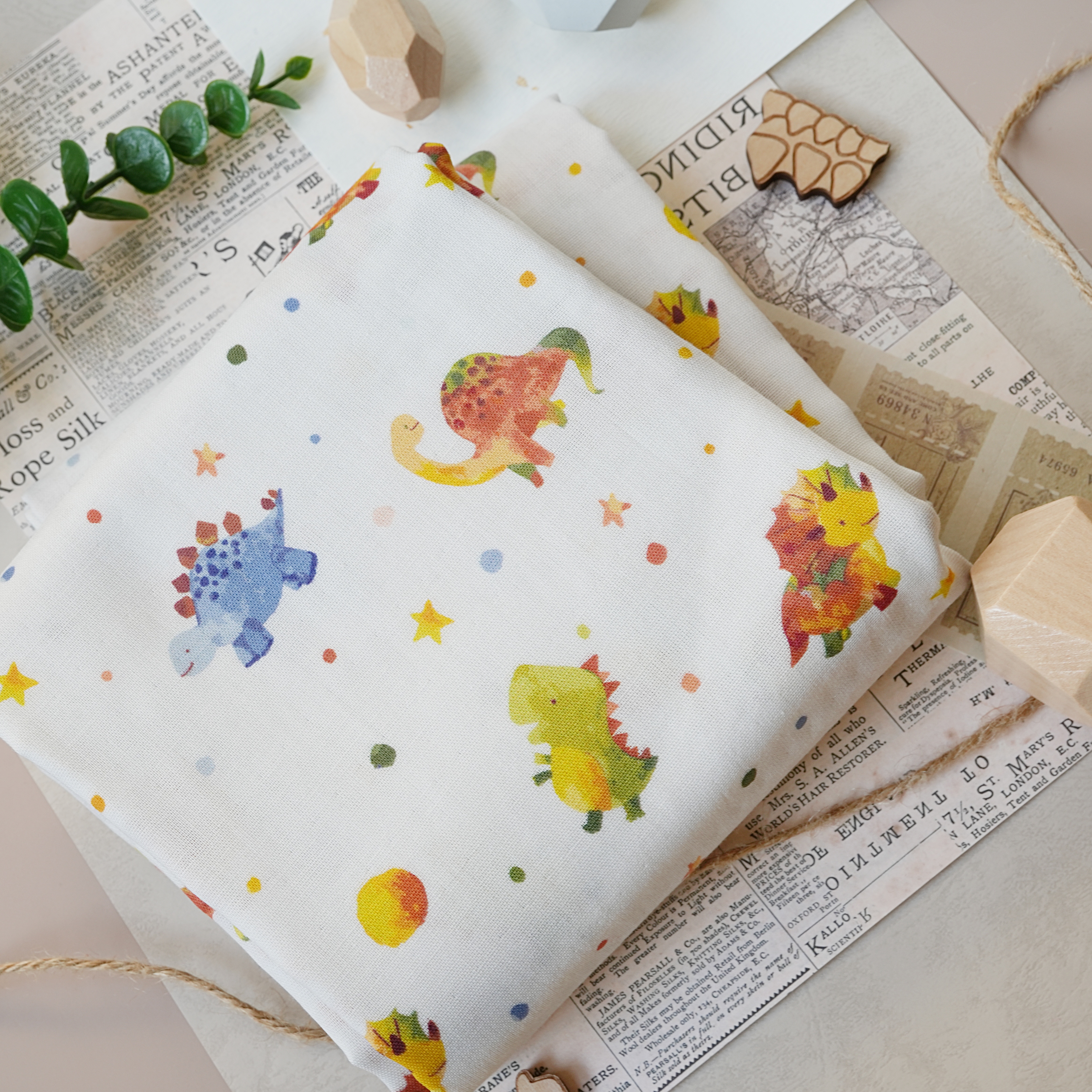 Hi Y.P store-包巾-獨家設計款-恐龍星球