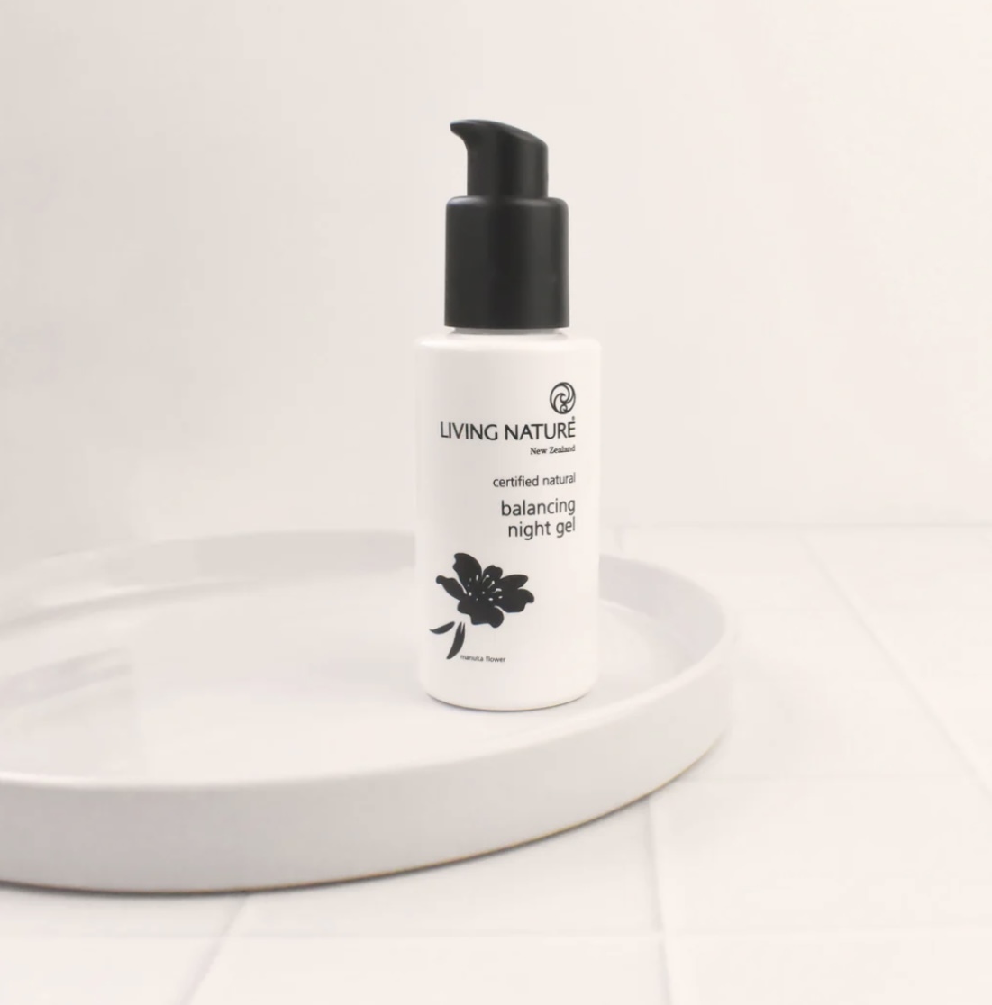 Living Nature Balancing Night Gel 保濕平衡修護晚霜 60ml