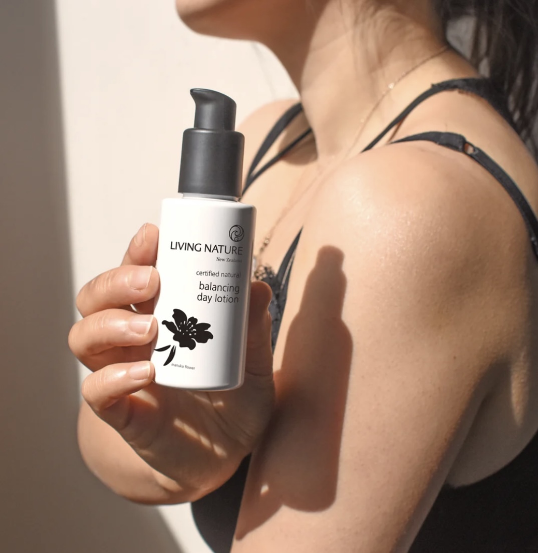 Living Nature Balancing Day Lotion 保濕平衡修護日霜 60ml