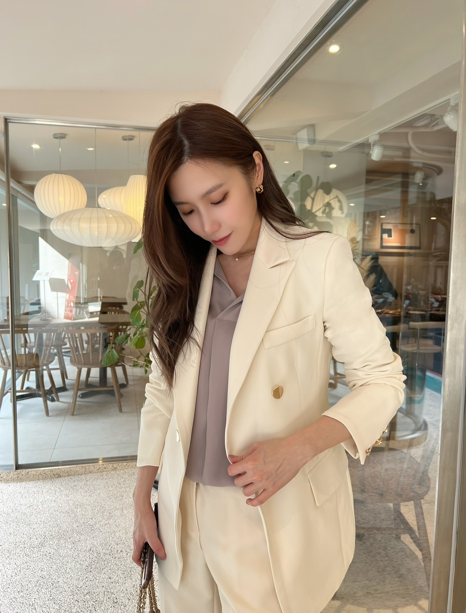 質感米白雙排金釦西裝外套