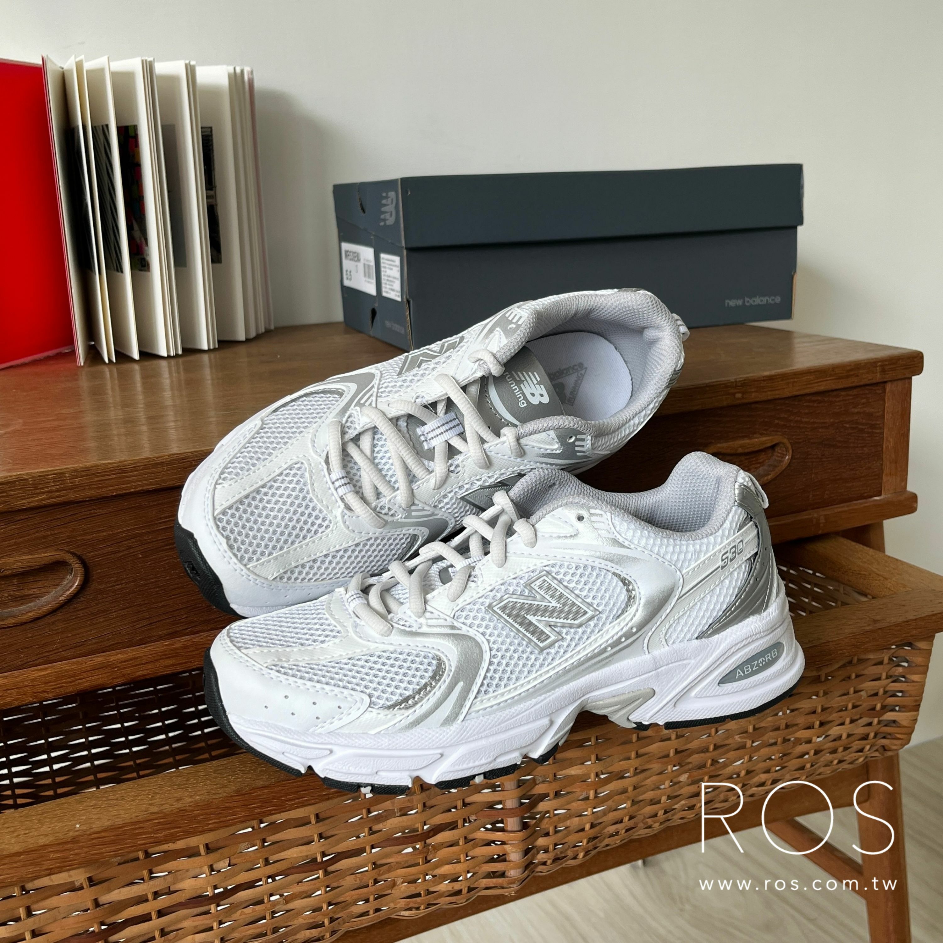 New Balance 530 銀灰