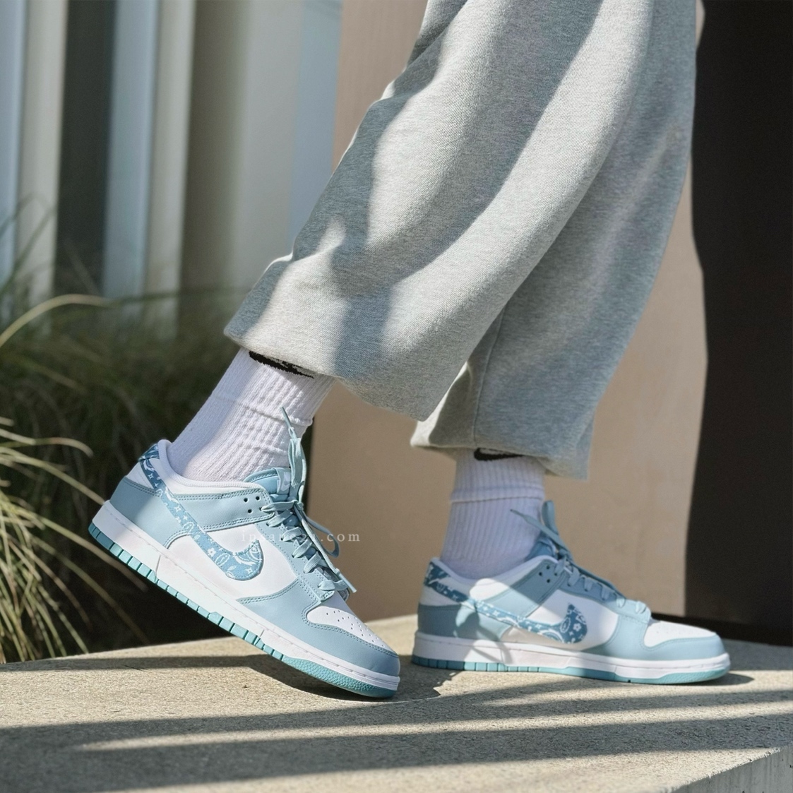 NIKE DUNK LOW "BLUE PAISLEY" 復古藍白腰果花變形蟲 DH4401-101