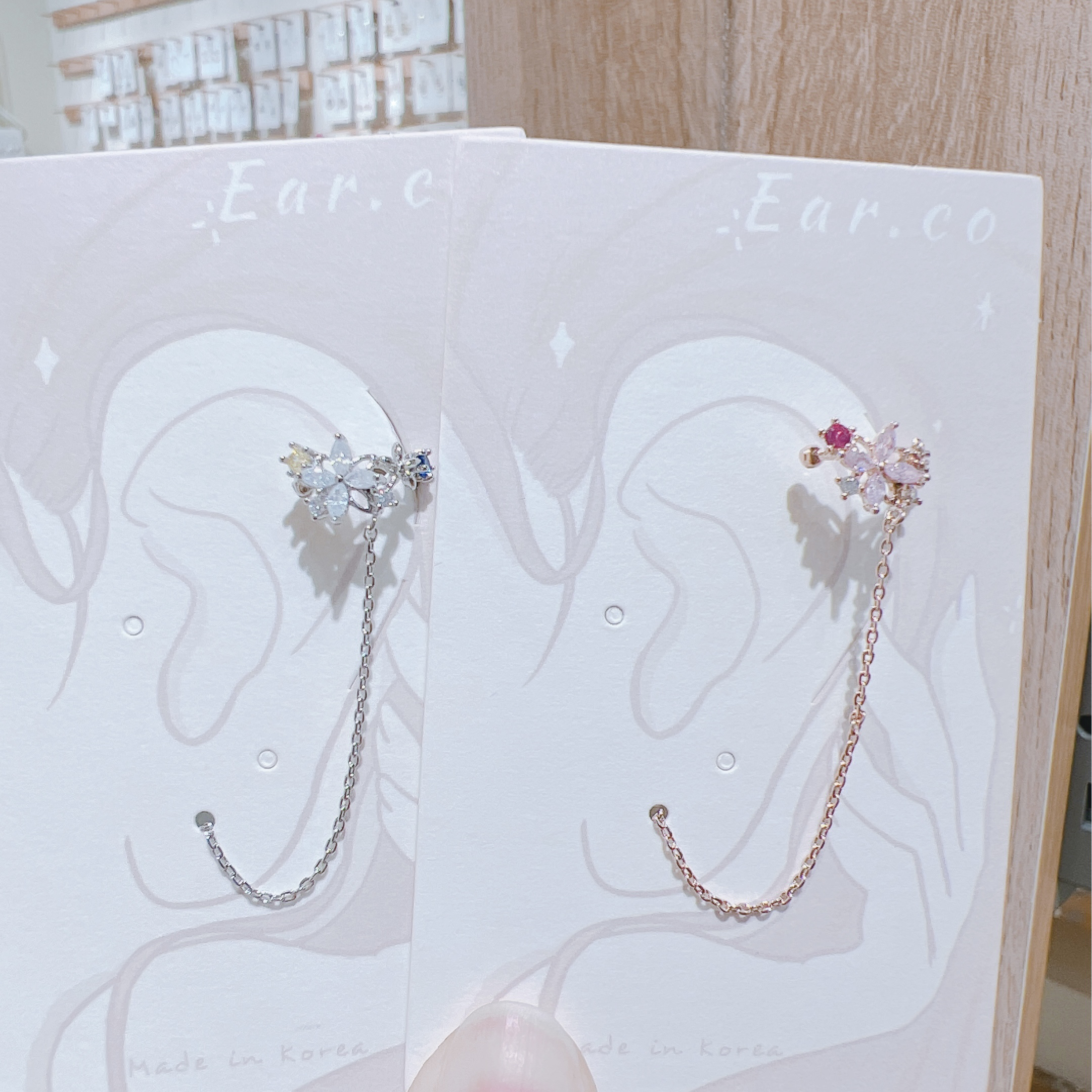 花花耳骨夾連耳線 [單支] #E163