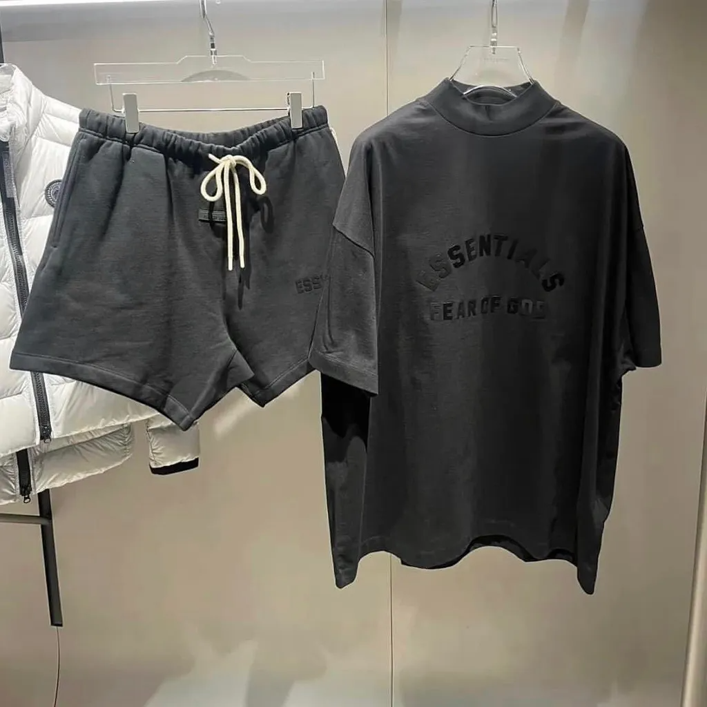 Essentials 23ss Fog Fear Of God 短棉褲 男女可穿