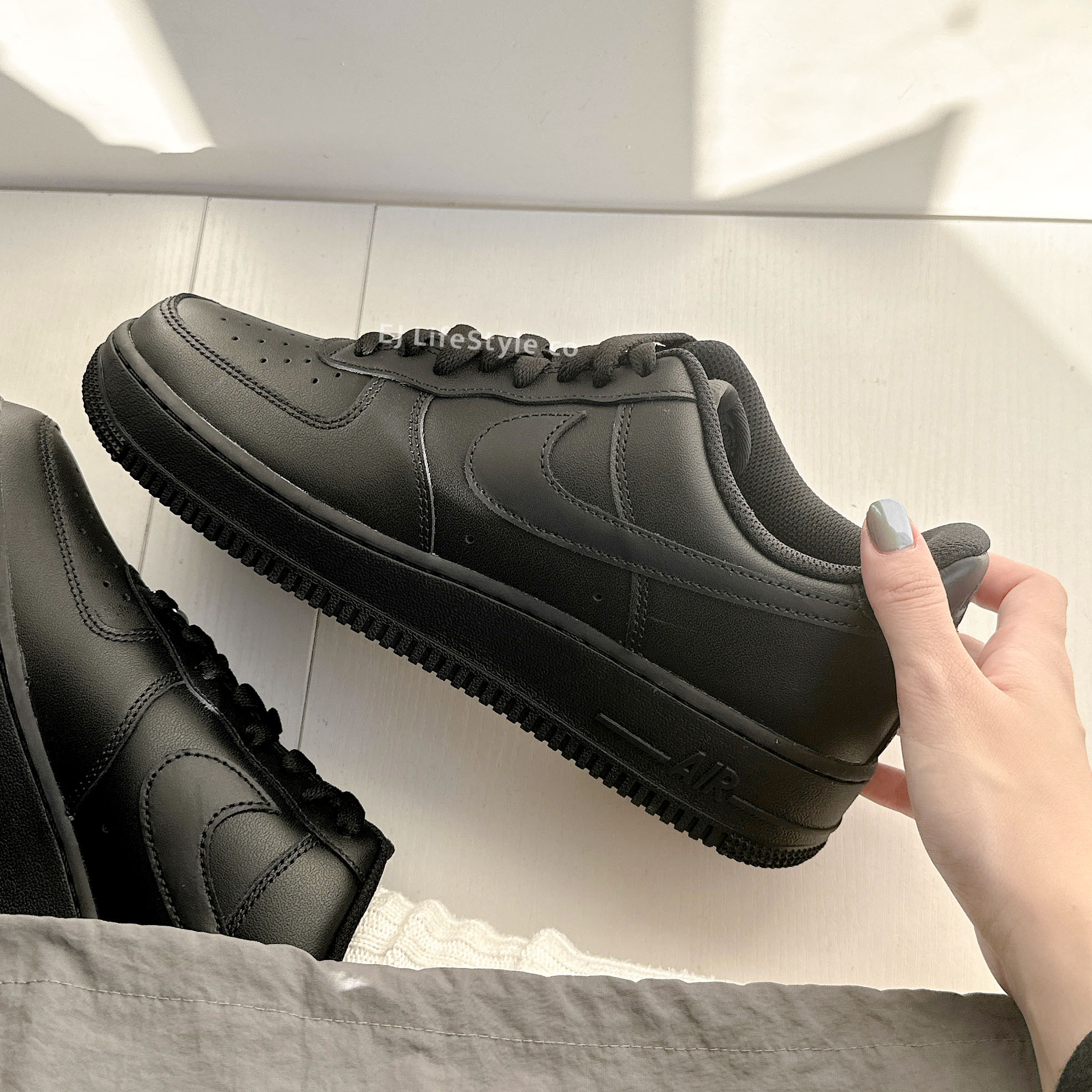 NIKE AIR FORCE 1 AF1 全黑 黑武士 銀扣 男鞋 CW2288-001 / 現貨+調貨