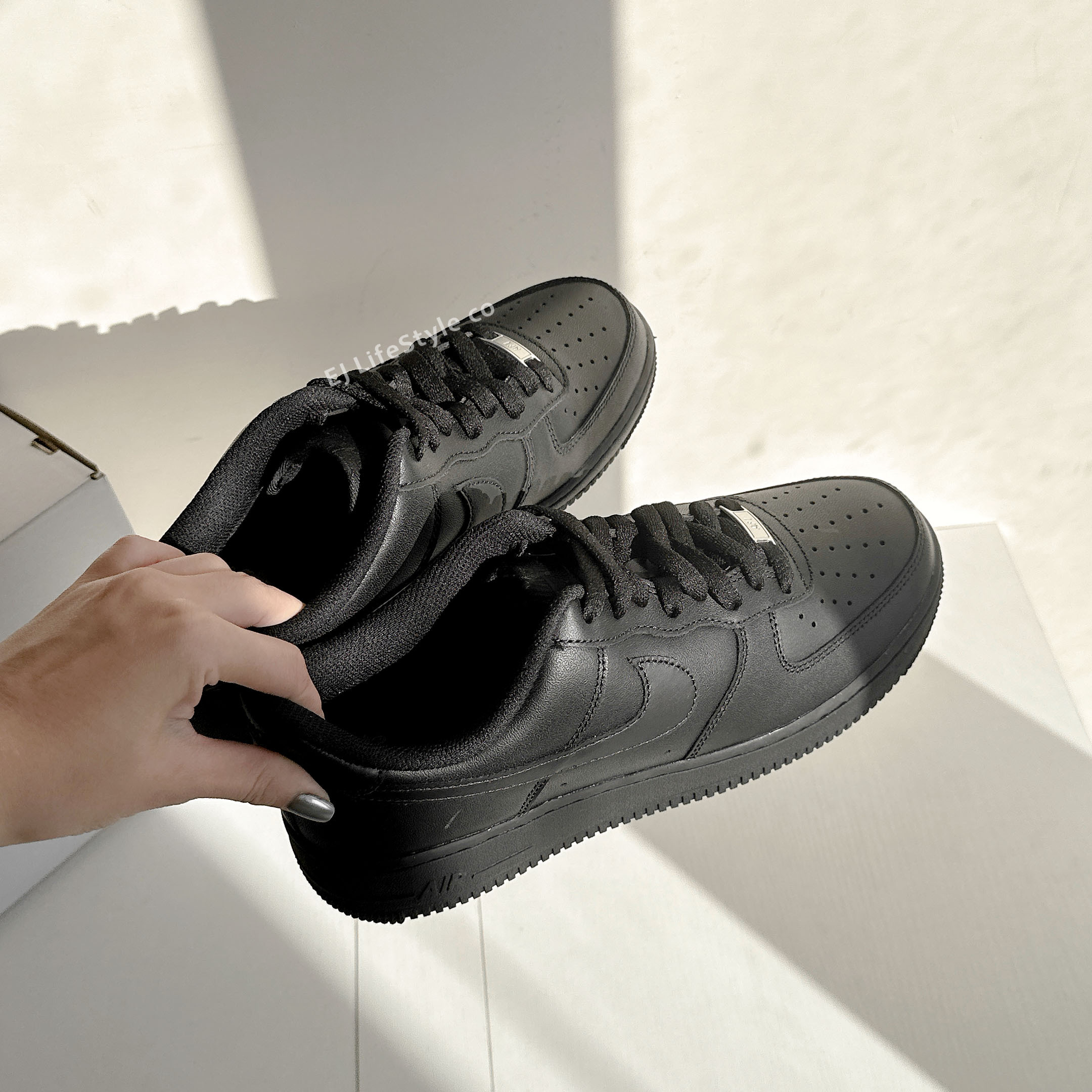 5213 NIKE AIR FORCE 1 黒 28cm CW2288-001 Nike Air Force 1 Low '07 Triple Black Mens CW2288-001 NEW | eBay