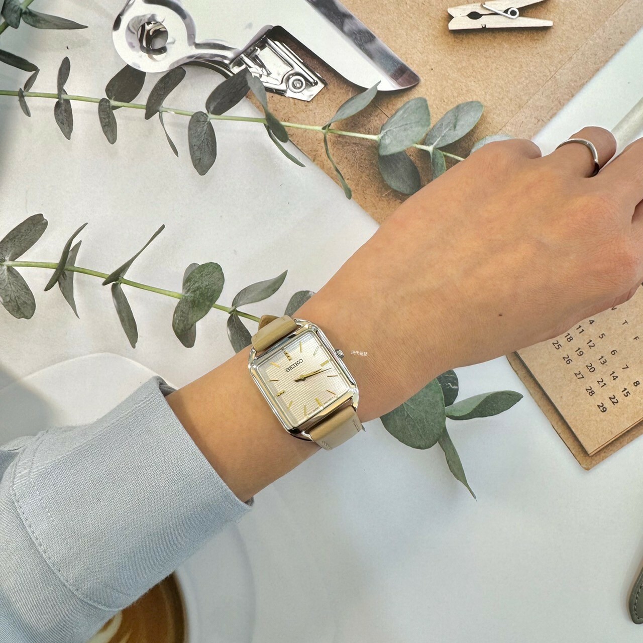 【SEIKO 精工】優雅方形腕錶系列 4N30-00L0P 26mm 現代鐘錶