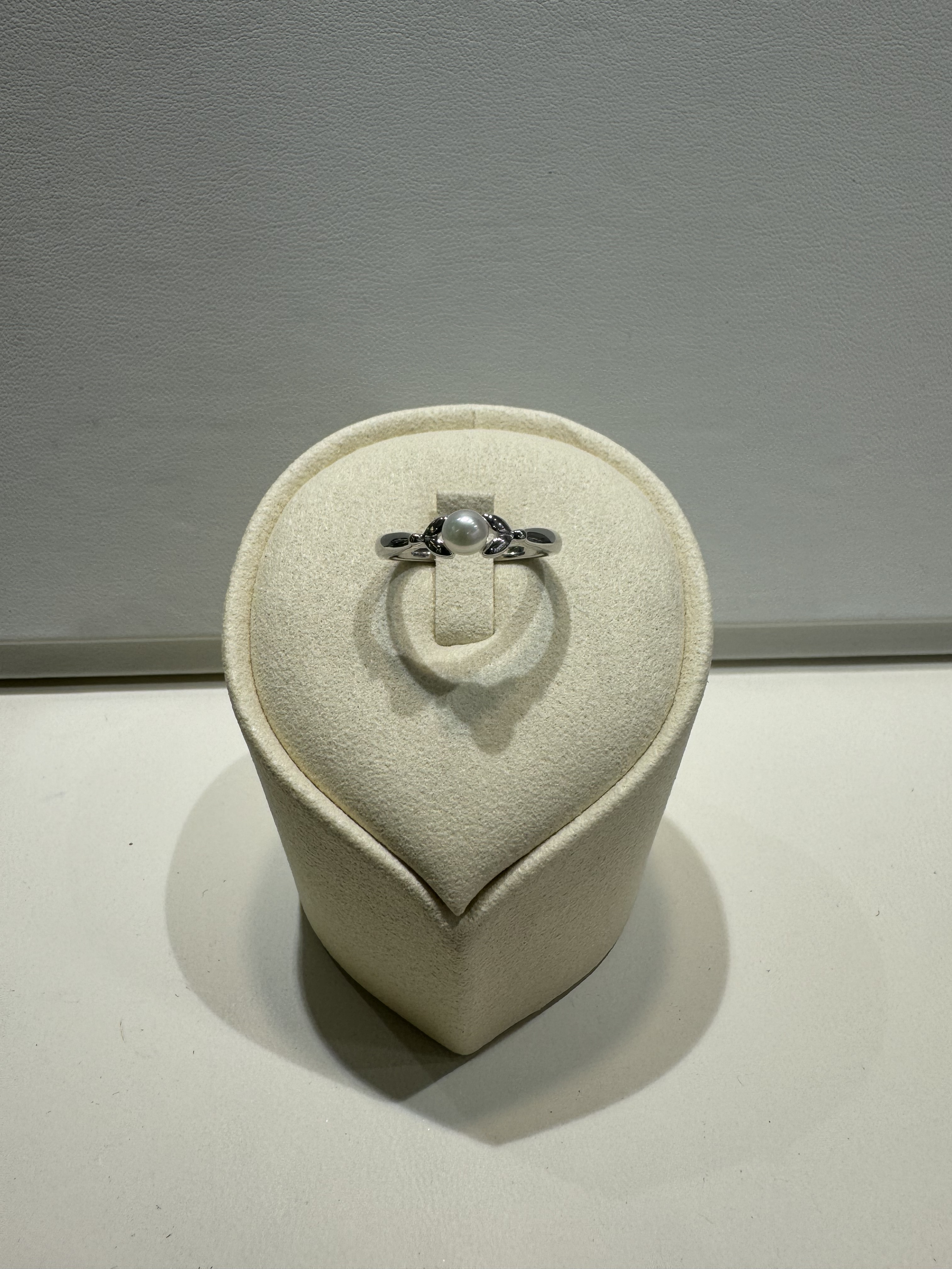 MIKIMOTO 珍珠島 欖葉形戒指