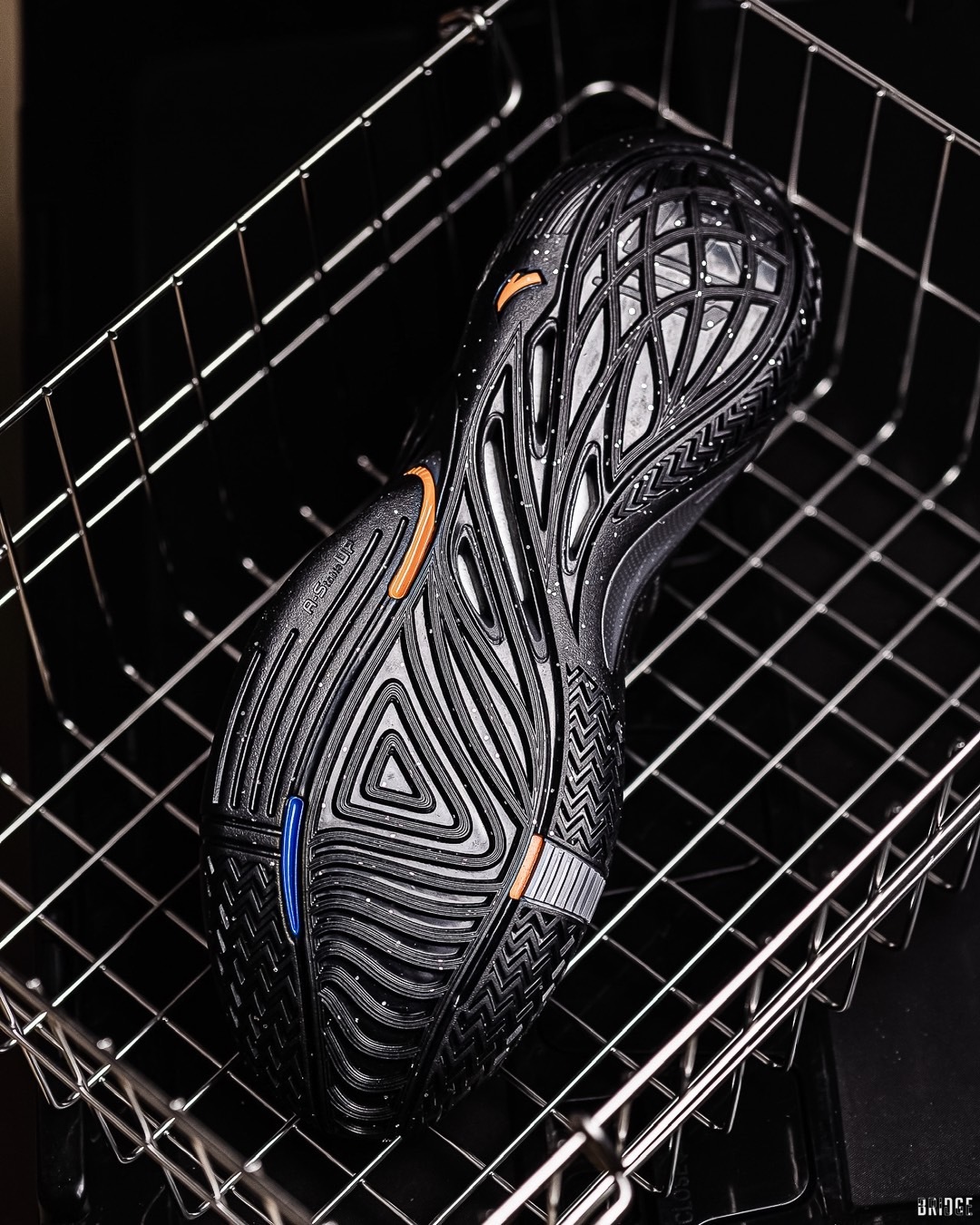 ANTA 『黑魂 瞬息』